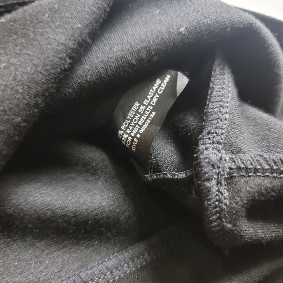 Club Monaco Black Ruffle Pencil Skirt - Picture 5 of 7